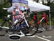 110904-goldenapple-07-wp